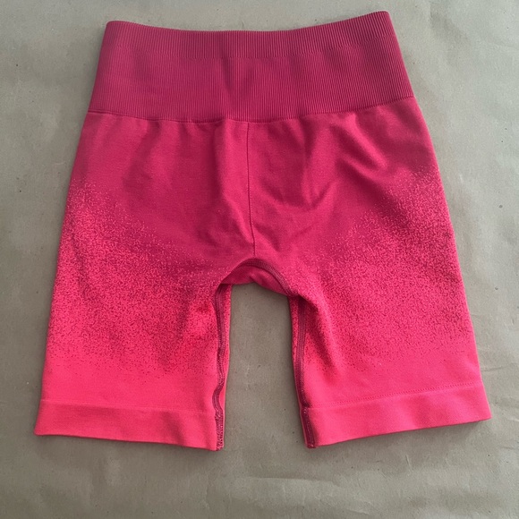 Gymshark Adapt Seamless Shorts XS - Picture 4 of 4